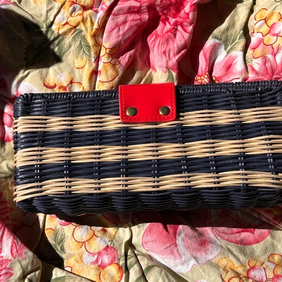 JCrew NWT wicker clutch blue w/ red leather closure - Picture 7 of 11